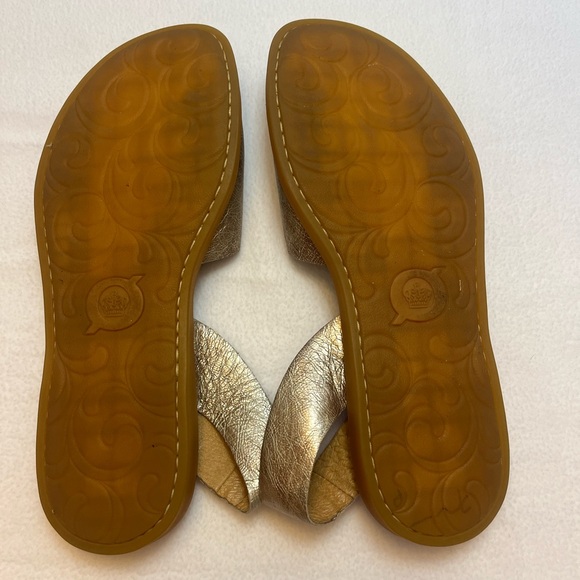 Born Gold Women's Sandals Size 6 - Picture 10 of 12